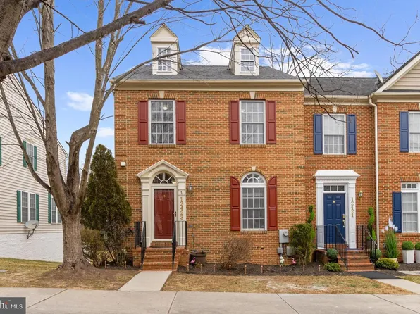 12423 Falconbridge Dr, Potomac, MD 20878