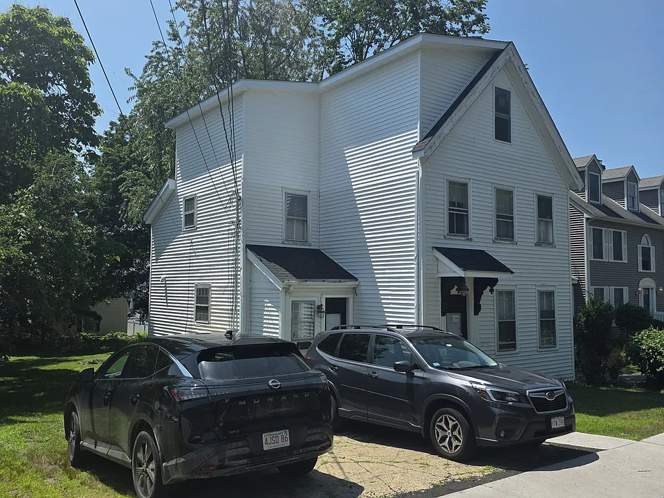 42 Myrtle St #42