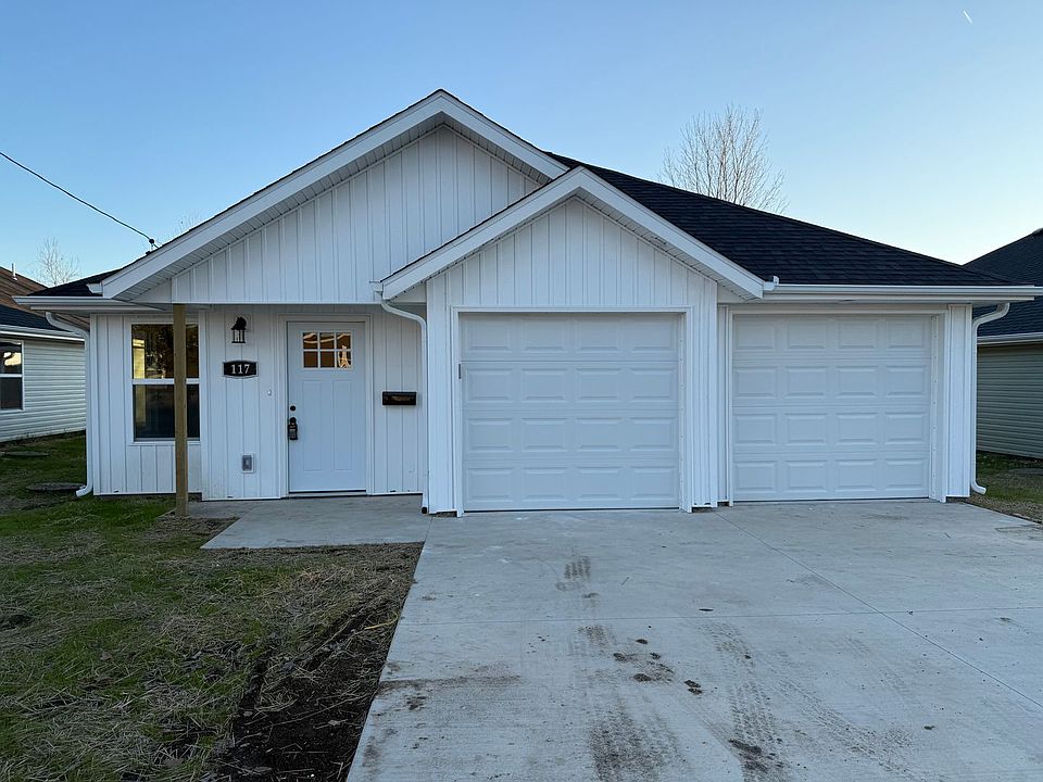 1st image of 117 W Lewis St