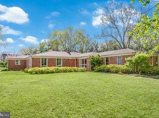 144 Forest Rd, Moorestown, NJ 08057