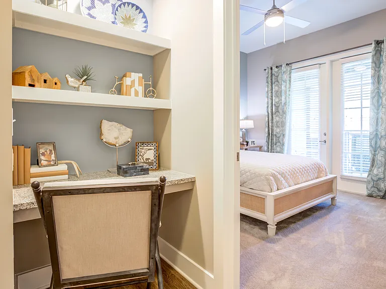 The Heyward Apartments — Photo 7