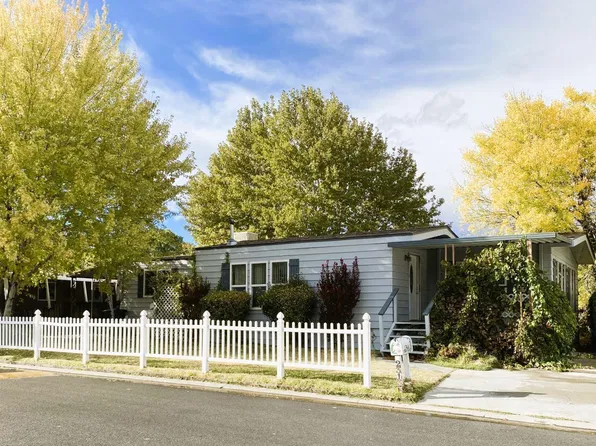 2313 Tam O Shanter Ave, Bishop, CA 93514