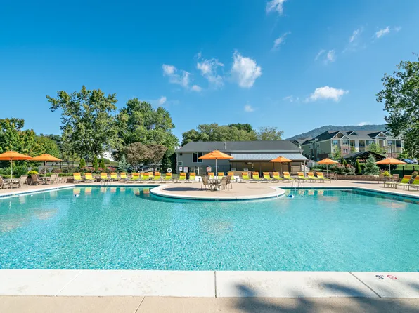 Hawthorne at Southside