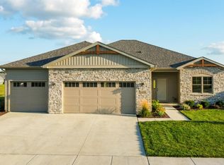 2245 Bandit Cv, Winona Lake, IN 46590