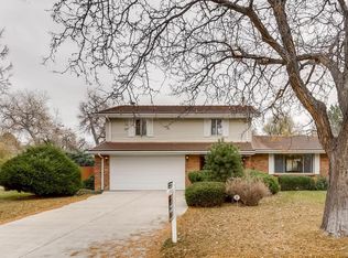 360 Oswego Ct, Aurora, CO 80010