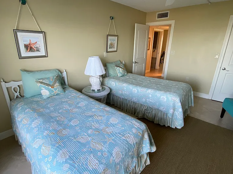 25710 Hickory Blvd #302A — Photo 8