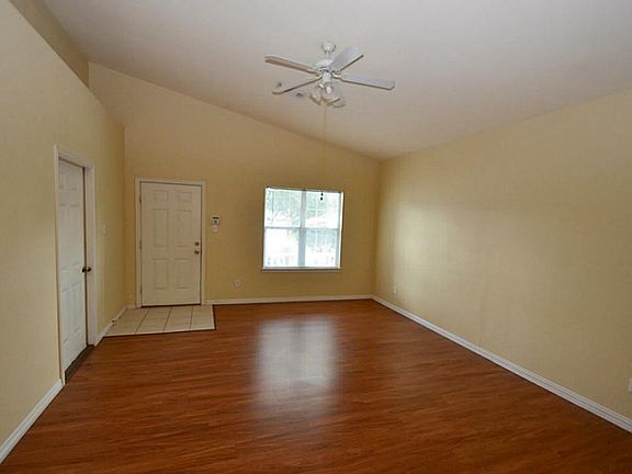 4th image of 10234 Berry Hill Ln