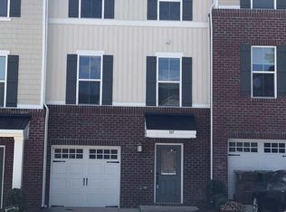 537 Pemberwich Pl, Cary, NC 27519