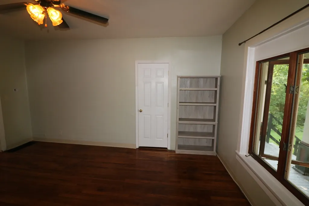 1 bed, 700 sqft, $850 — Photo 3