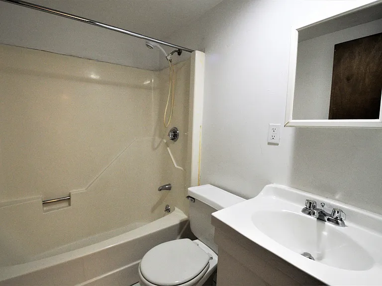 10 Shepard St #3 — Photo 9