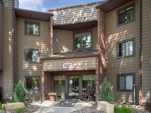 7601 W 101st St APT 211, Minneapolis, MN 55438
