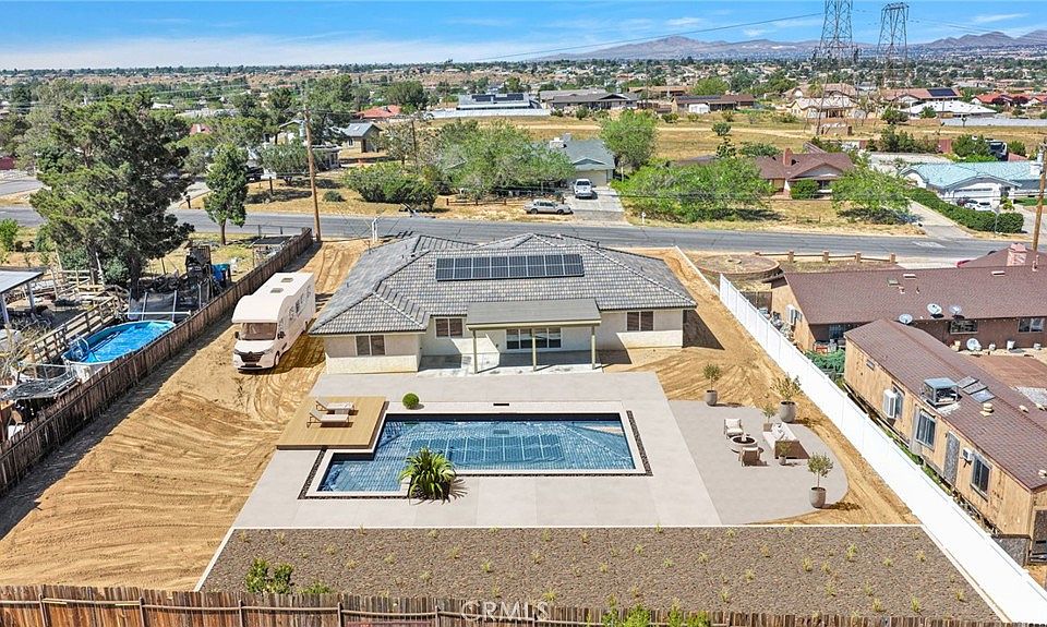 18525 Seaforth St, Hesperia, CA 92345 | Zillow