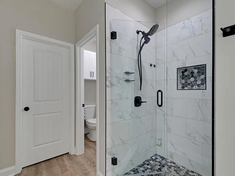 15 Holly St — Photo 19