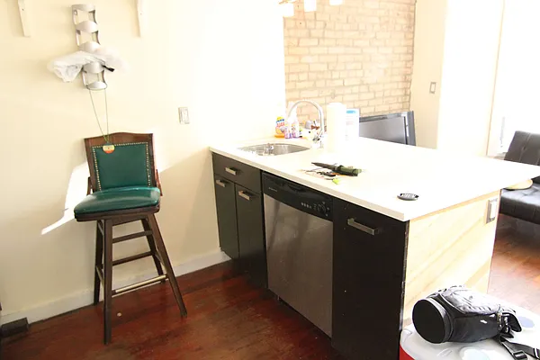 Rented by Nooklyn NYC LLC | media 3