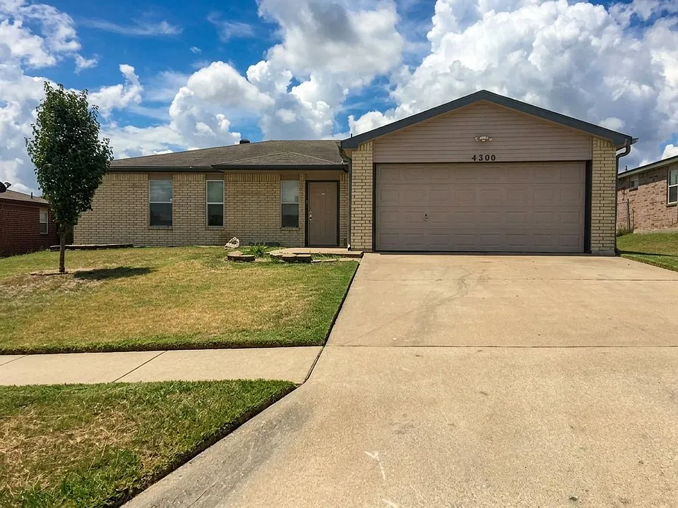 4300 Tidal Wave Dr