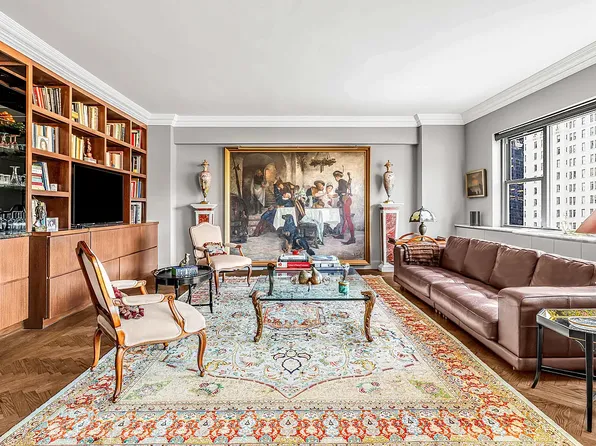 785 5th Avenue 3C image 2 of 13
