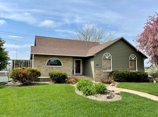 3601 E Raven Oaks Cir, Sioux Falls, SD 57103