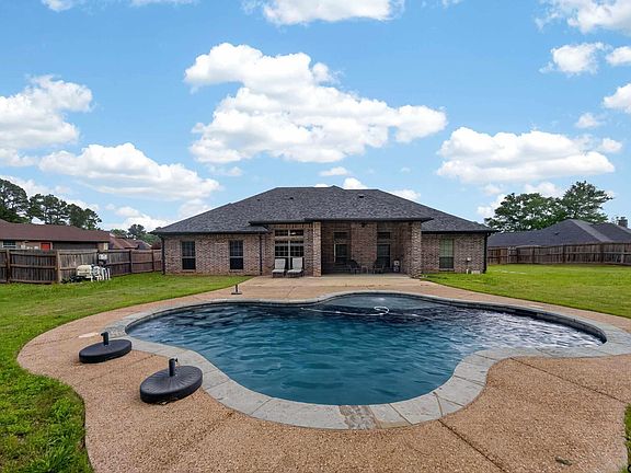 2nd image of 14465 Wilscott Dr