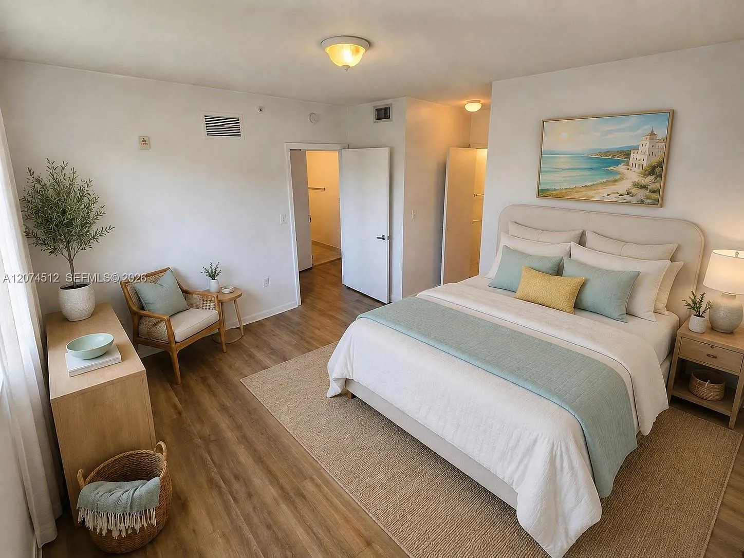 Paradise Pointe Condo — Photo 2