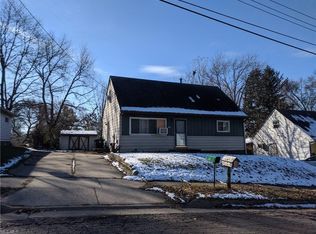 720 Belden Ave, Akron, OH 44310