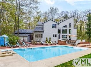 16275 Riley St, Holland, MI 49424