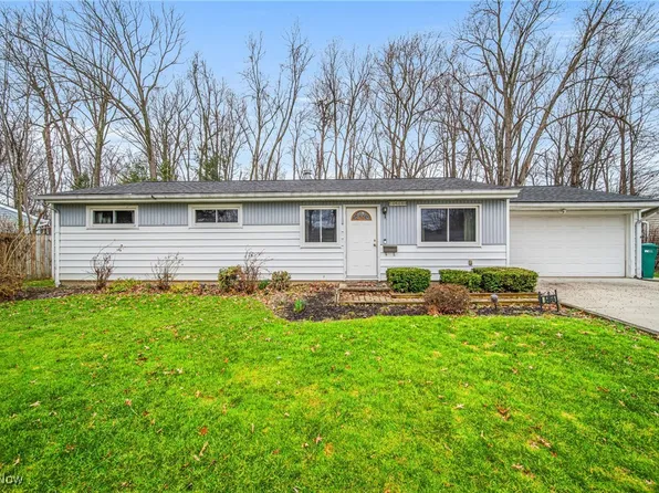 6466 Clearair Dr, Mentor, OH 44060