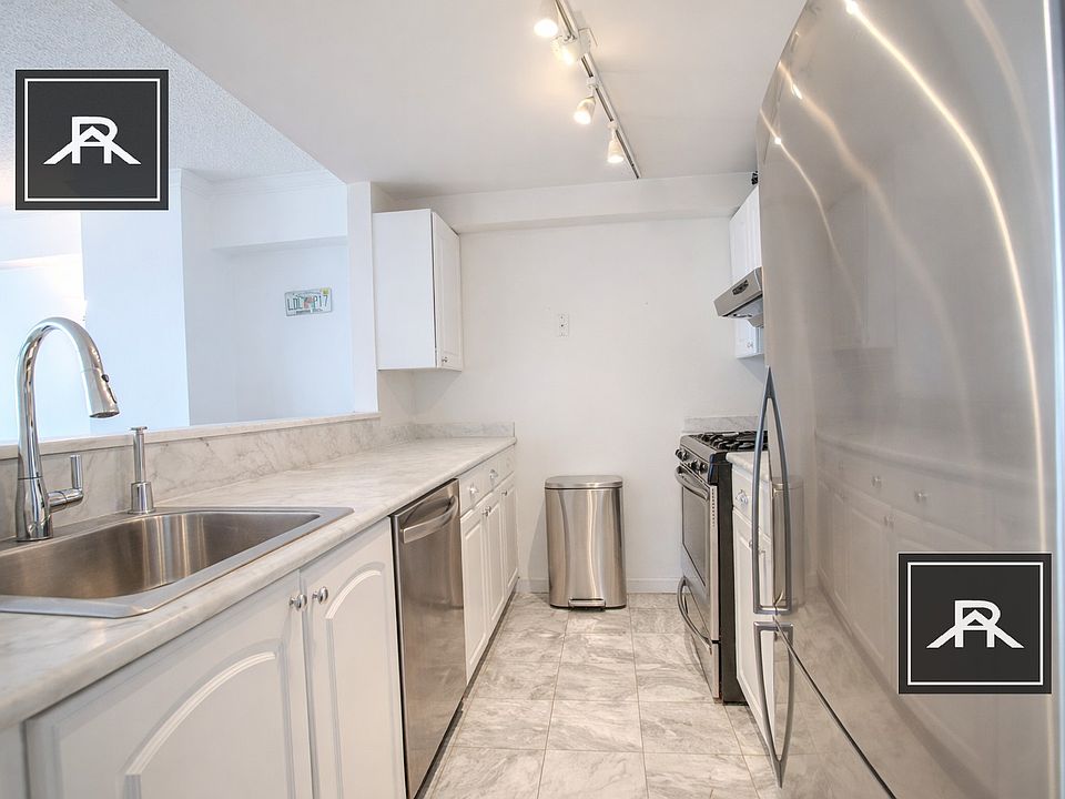 1st image of 15 N Beacon St #815