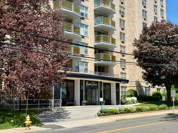 1 Strawberry Hill Court APT 6F, Stamford, CT 06902