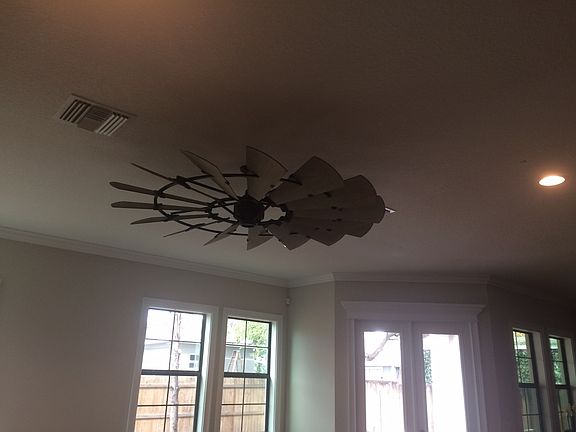 2nd image of 3807 W Obispo St