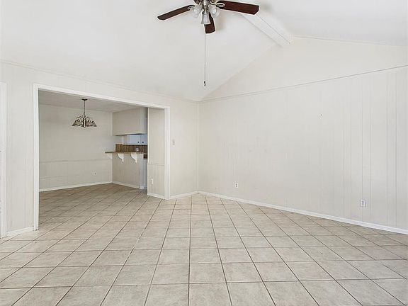 2nd image of 2718 Tinechester Dr