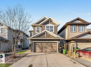 5424 20th Ave SW, Edmonton, AB T6X1V4