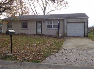 2913 Maldon Ln, Saint Charles, MO 63301