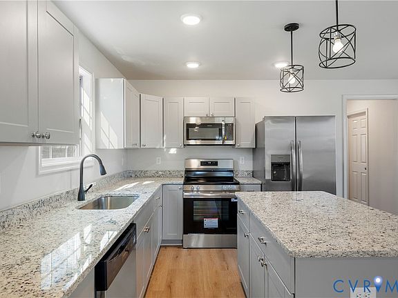 3rd image of 3401 Lawson St