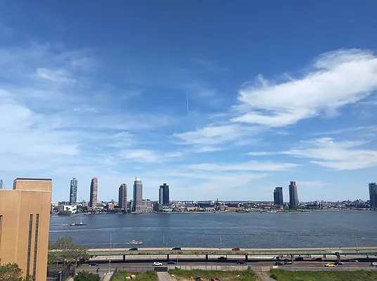 Rented by Segallis Real Estate | media 31