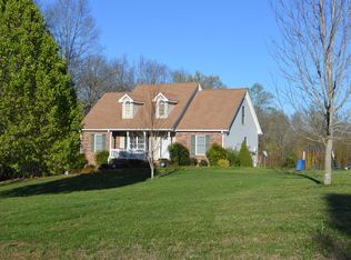 1585 Errel Dowlen Rd, Pleasant View, TN 37146