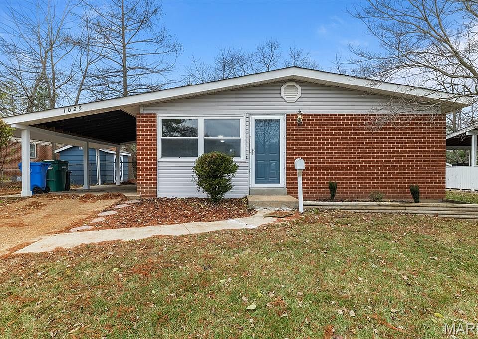 1st image of 1025 Belmont Ter