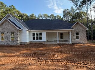 3042 Plantation Dr, Dublin, GA 31021