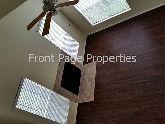 4th image of 1200 Danbury Sq #A