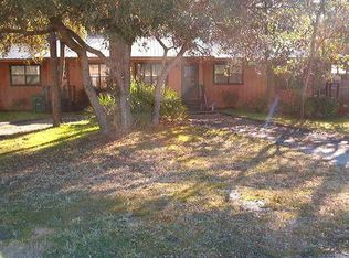 30 5th St #B, Shalimar, FL 32579