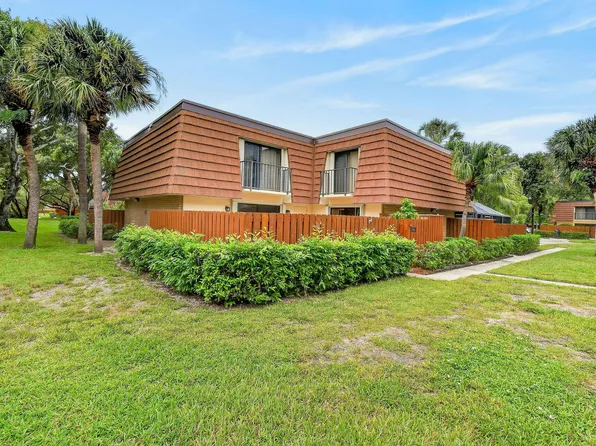 2405 24th Ct, Jupiter, FL 33477