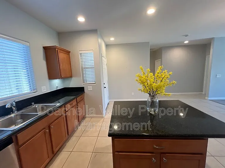 82368 Lancaster Way — Photo 31