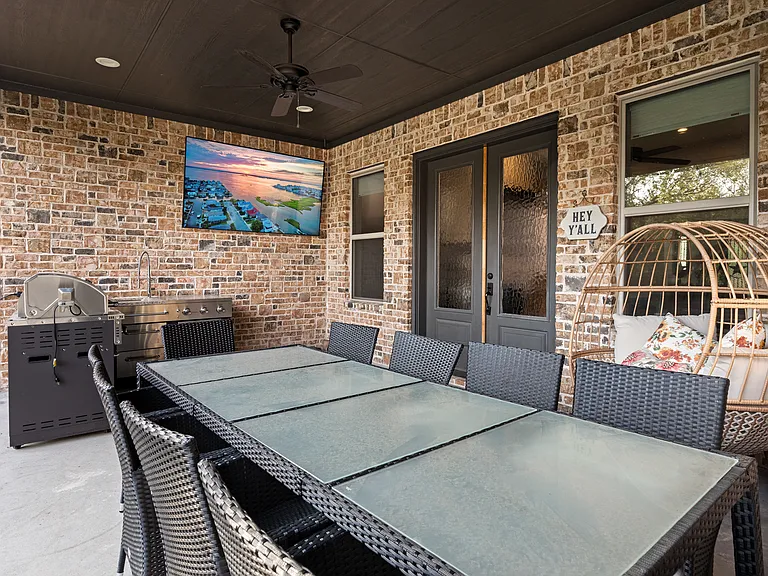 16001 Plum Ln — Photo 6
