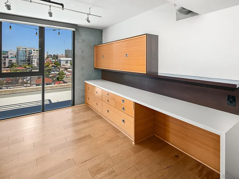 1780 Kettner Blvd #802 — Photo 16
