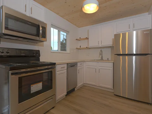 3229 SE 10th Ave APT 2, Portland, OR 97202