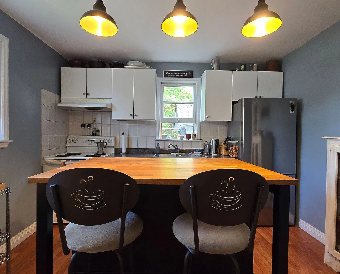 3 bed, $2,600 — Photo 4
