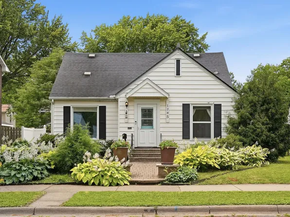 1285 Galtier St, Saint Paul, MN 55117