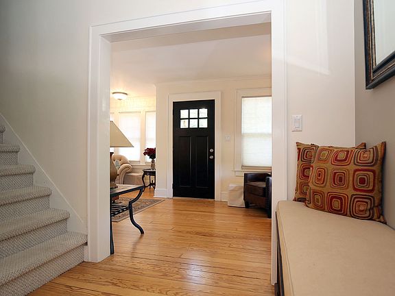 3rd image of 316 Valley St