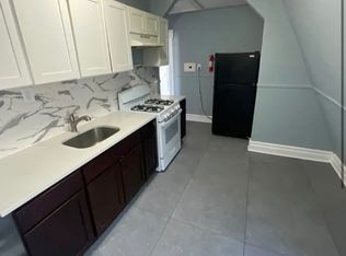903 Hunterdon St #3L, Newark, NJ 07112