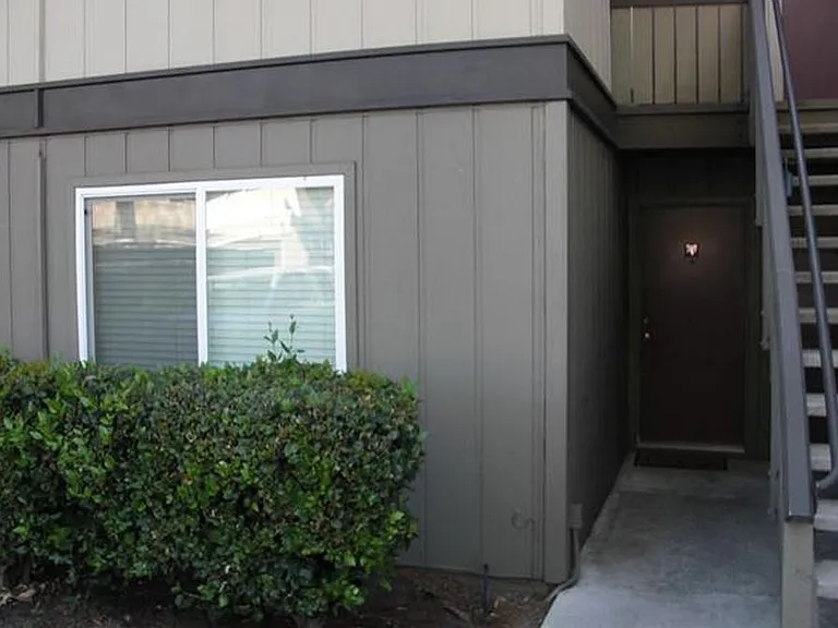 361 Masters Ct #1 — Photo 19