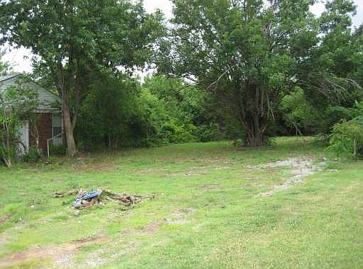 4th image of 2030 NW 33rd St Lot 16